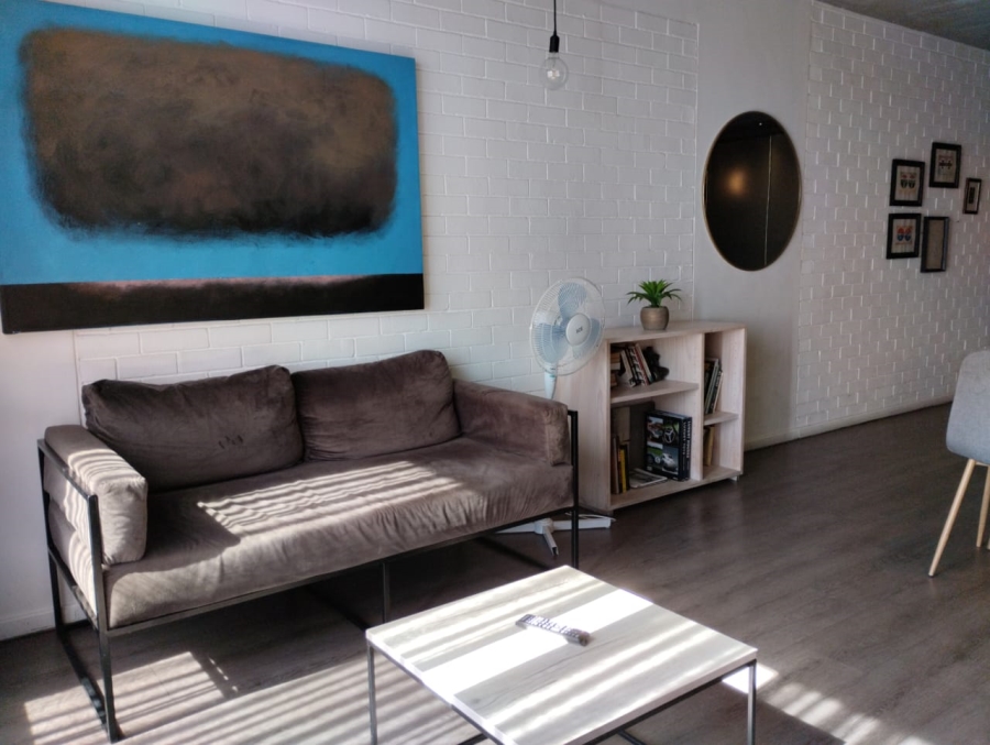 To Let 1 Bedroom Property for Rent in Woodstock Western Cape